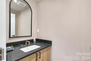 5447 Topping Pl, Charlotte, NC 28209 - Photo 21