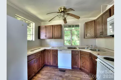 213 Hahn Place SE, Concord, NC 28025 - Photo 7