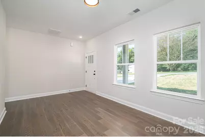 411 Lee Street, Lincolnton, NC 28092 - Photo 15