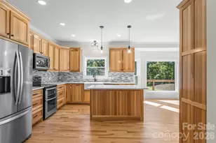 2366 W Paradise Harbor Dr, Connelly Springs, NC 28612 - Photo 11