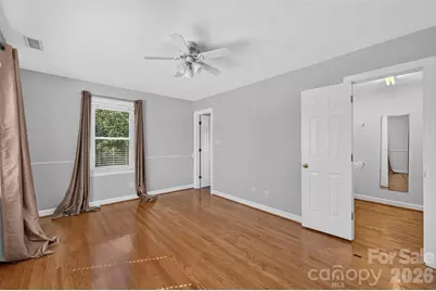 1058 13th Avenue Place NW, Hickory, NC 28601 - Photo 31