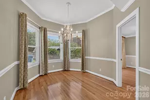 1058 13th Ave Pl NW, Hickory, NC 28601 - Photo 7