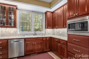 2509 Little River Rd, Hendersonville, NC 28739 - Photo 15