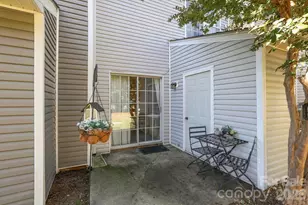 8256 Golf Ridge Dr, Charlotte, NC 28277 - Photo 11