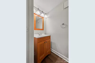 8005 Horse Chestnut Lane, Charlotte, NC 28277 - Photo 17