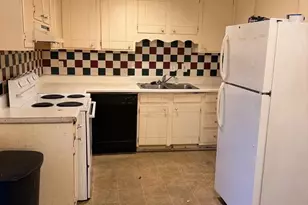 220 14th Ave SE, Hickory, NC 28602 - Photo 9
