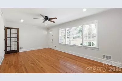 1004 S South Street, Gastonia, NC 28052 - Photo 9