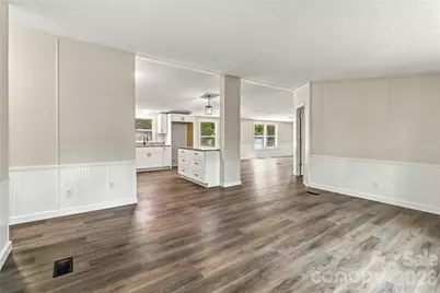 2212 Wildwood Drive, York, SC 29745 - Photo 5