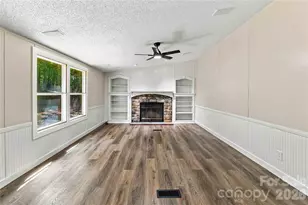2212 Wildwood Dr, York, SC 29745 - Photo 11