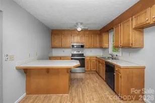 3567 Carington Ln, Statesville, NC 28625 - Photo 9