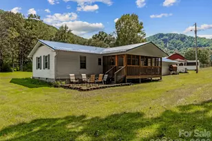 1878 Bolens Creek Rd, Burnsville, NC 28714 - Photo 3