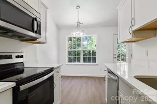 4318 Frank Vance Rd, Charlotte, NC 28216 - Photo 11