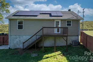 934 Fairview Dr SW, Lenoir, NC 28645 - Photo 19