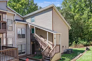 4401 Sharon Chase Dr, Charlotte, NC 28215 - Photo 1