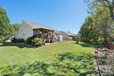 25 Village Street, Clyde, NC 28721 - Photo 35