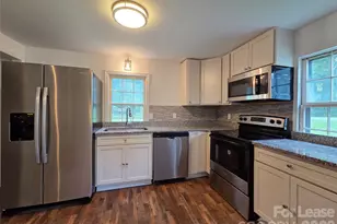 2128 Hodgin St, Gastonia, NC 28056 - Photo 7