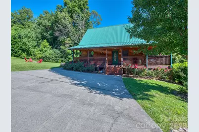 547 Panoramic Loop, Maggie Valley, NC 28751 - Photo 5