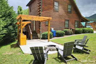 547 Panoramic Loop, Maggie Valley, NC 28751 - Photo 3