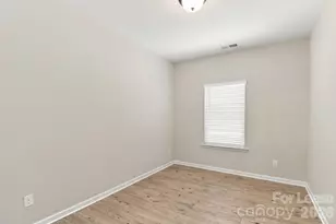 6151 Moonview Ct, Charlotte, NC 28212 - Photo 19