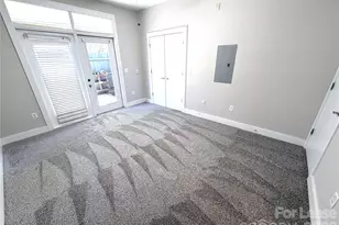 961 E 7th St, Charlotte, NC 28204 - Photo 13