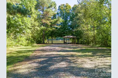 9530 Driftwood Court, Hickory, NC 28601 - Photo 47