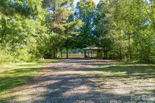9530 Driftwood Ct, Hickory, NC 28601 - Photo 47