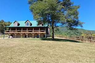 101 Trinity Dr, Clyde, NC 28721 - Photo 5