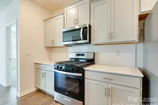 3721 Stanley Crk Dr, Mount Holly, NC 28120 - Photo 17