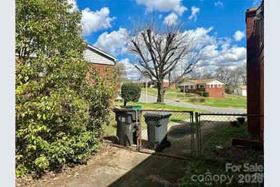 1435 Dean Street, Charlotte, NC 28216 - Photo 21