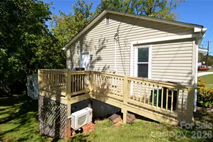 329 Morehead Rd, Marion, NC 28752 - Photo 5