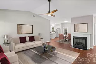 10305 Flat Stone Rd, Charlotte, NC 28213 - Photo 3