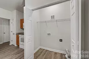 4731 Canipe Dr, Charlotte, NC 28269 - Photo 13