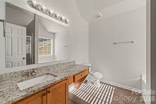 4731 Canipe Dr, Charlotte, NC 28269 - Photo 19