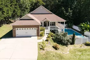 6391 Cathedral Dr, Hickory, NC 28601 - Photo 1