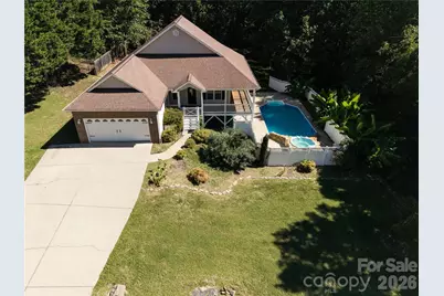 6391 Cathedral Drive, Hickory, NC 28601 - Photo 5