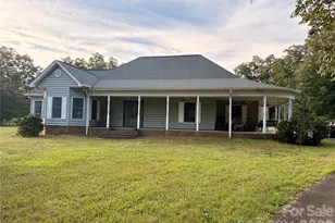600 Frontier Rd, Clover, SC 29710 - Photo 1