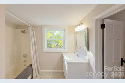431 9th Street NW, Hickory, NC 28601 - Photo 37