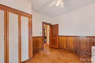 102 W Marshall St, Waynesville, NC 28786 - Photo 23