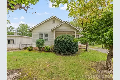 102 W Marshall Street, Waynesville, NC 28786 - Photo 3