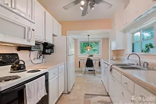 102 W Marshall St, Waynesville, NC 28786 - Photo 17