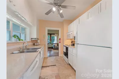 102 W Marshall Street, Waynesville, NC 28786 - Photo 21