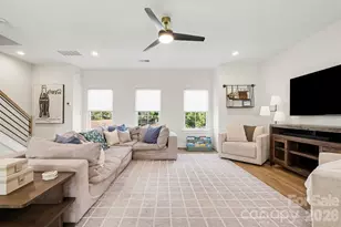 1713 Mimosa Ave, Charlotte, NC 28205 - Photo 3