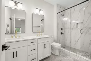 1713 Mimosa Ave, Charlotte, NC 28205 - Photo 5