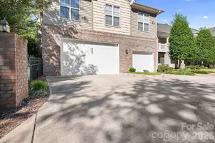 9007 Rosalyn Glen Rd, Cornelius, NC 28031 - Photo 1
