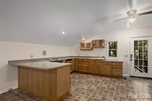 623 Owensby Rd, Hendersonville, NC 28792 - Photo 29