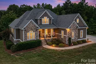 3167 James Plantation Dr, Denver, NC 28037 - Photo 1