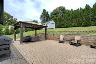 60 Golden Ln, Leicester, NC 28748 - Photo 33