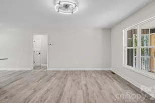1815 Hollywood Dr, Salisbury, NC 28144 - Photo 5