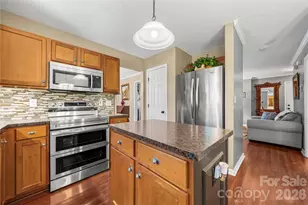 124 Emily Ivy Ct, Kannapolis, NC 28083 - Photo 13