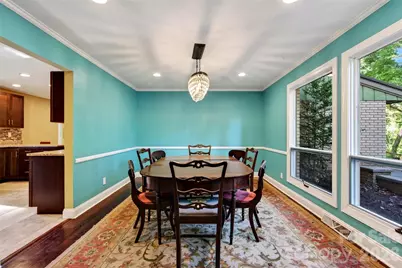 14 Willow Road, Asheville, NC 28804 - Photo 17